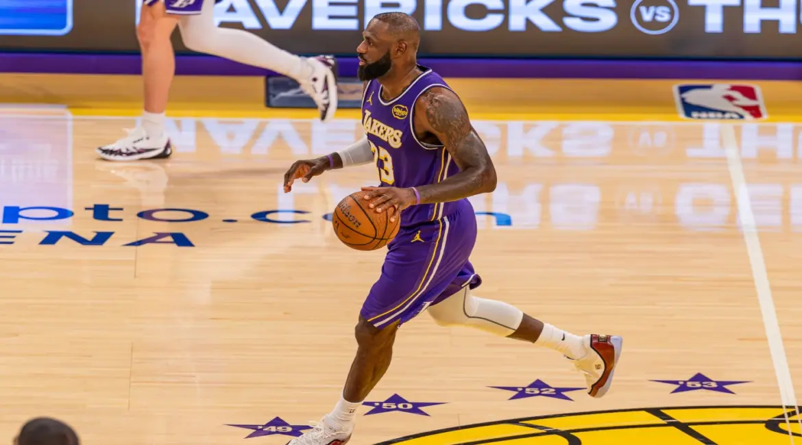 Ayton lett a Lakers titkos fegyvere a Rockets ellen
