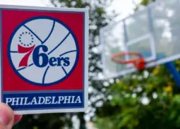 Philadelphia minden követ megmozgat LeBron James megszerzéséért