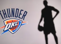 A Thunder üzent: sima győzelemmel kezdte a rájátszást a címvédő