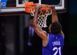 Joel Embiid nem játszik a Knicks ellen, bajba került a Sixers