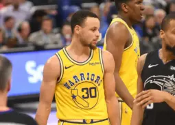 A Warriors új terven dolgozik Stephen Curry utolsó éveire