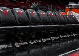 Új korszak kezdődik Chicagóban: a Bulls Tiago Splitterre bízza a kispadot